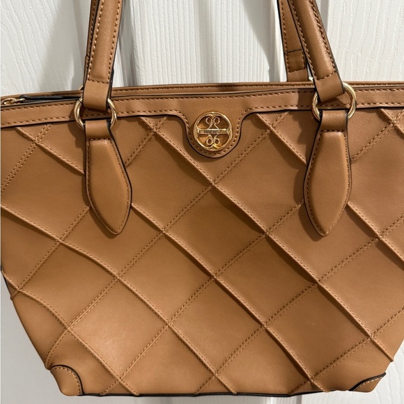 Nine West Greyson Jet Set Tote LNWOT! - Picture 3 of 5